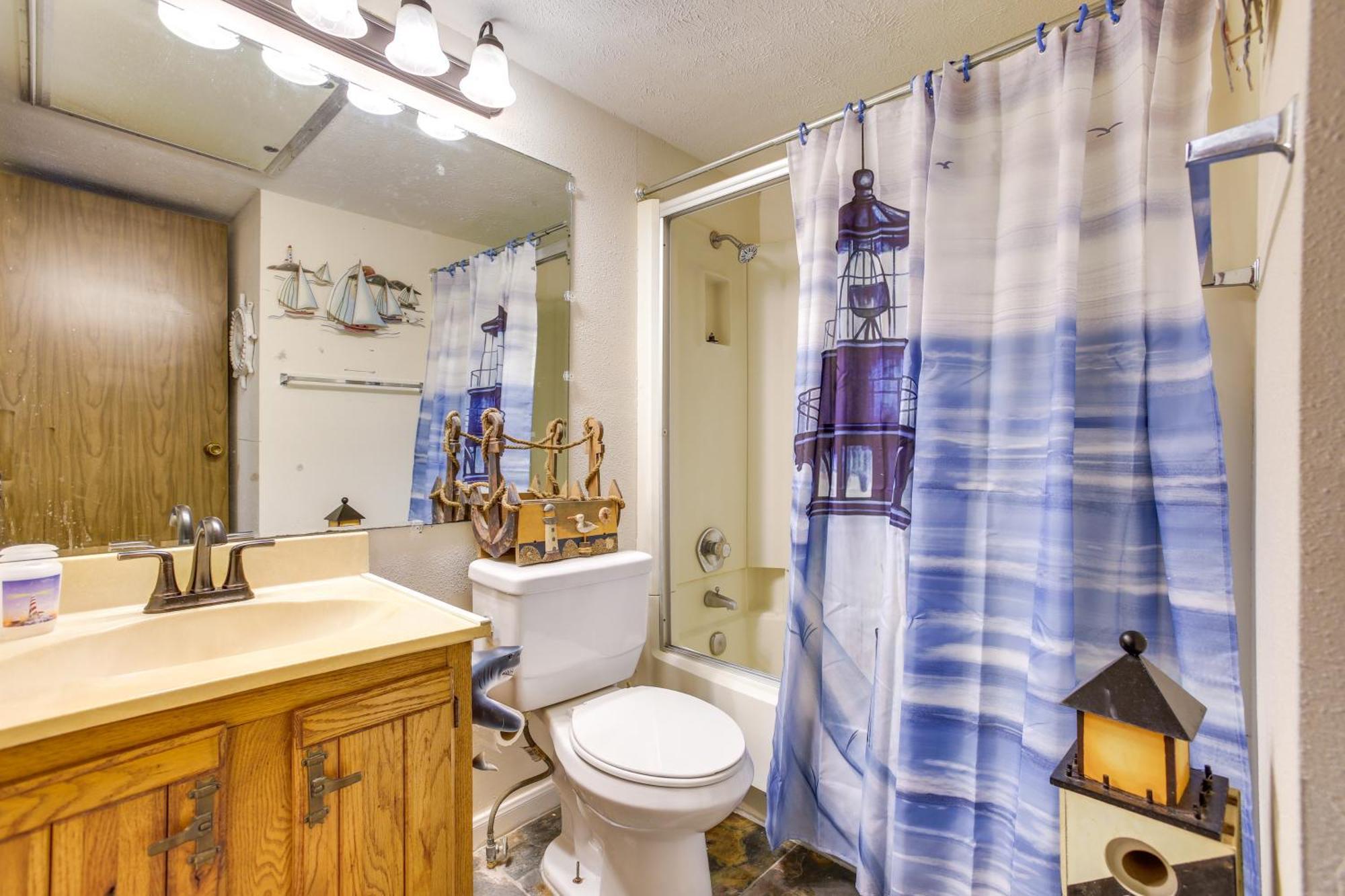 Galveston Retreat With Balcony And Gulf Views! Διαμέρισμα Εξωτερικό φωτογραφία