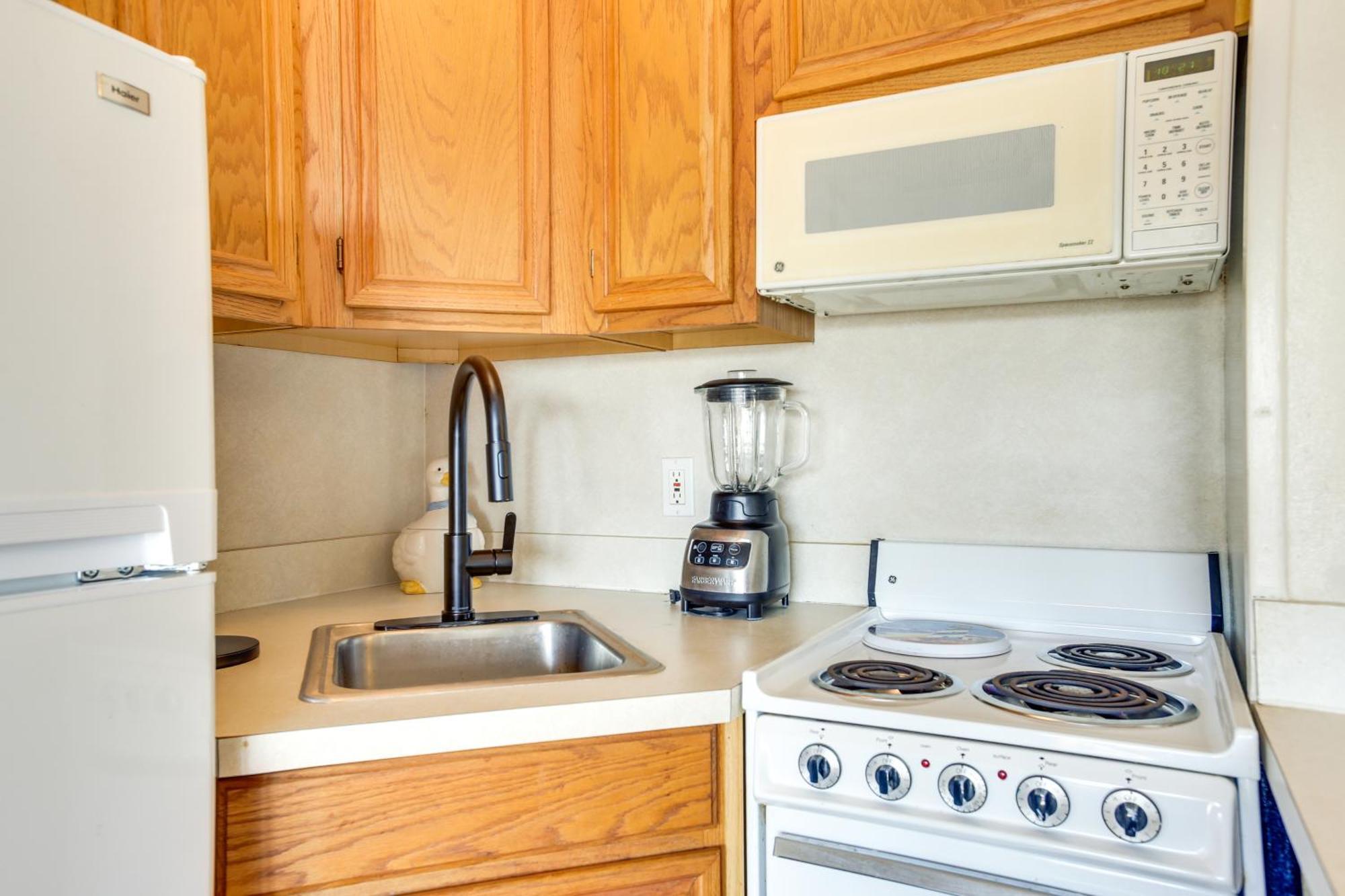 Galveston Retreat With Balcony And Gulf Views! Διαμέρισμα Εξωτερικό φωτογραφία